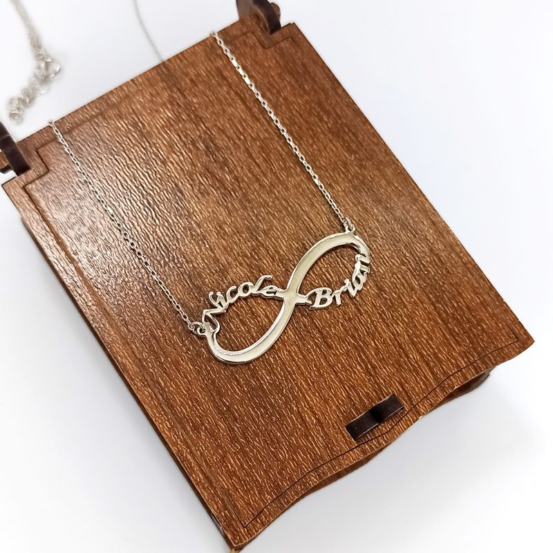 Name Necklace Trendy 2